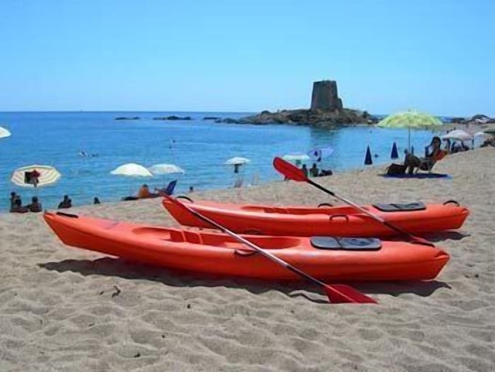 Aparthotel Domus De Janas Sul Mare 28/50