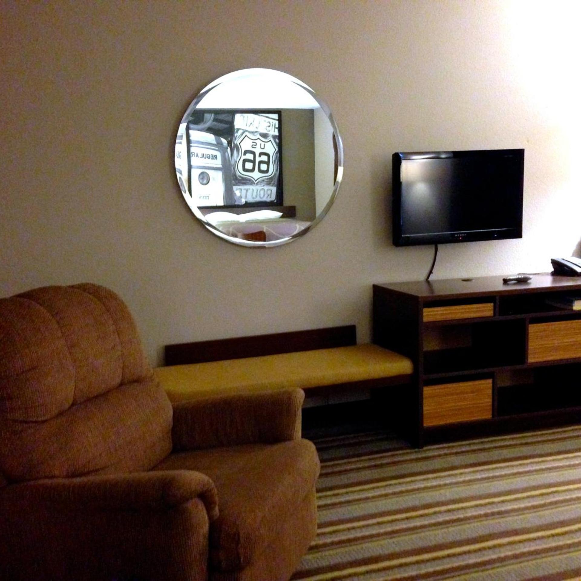 Super 8 by Wyndham Strafford/Springfield Area 28/36