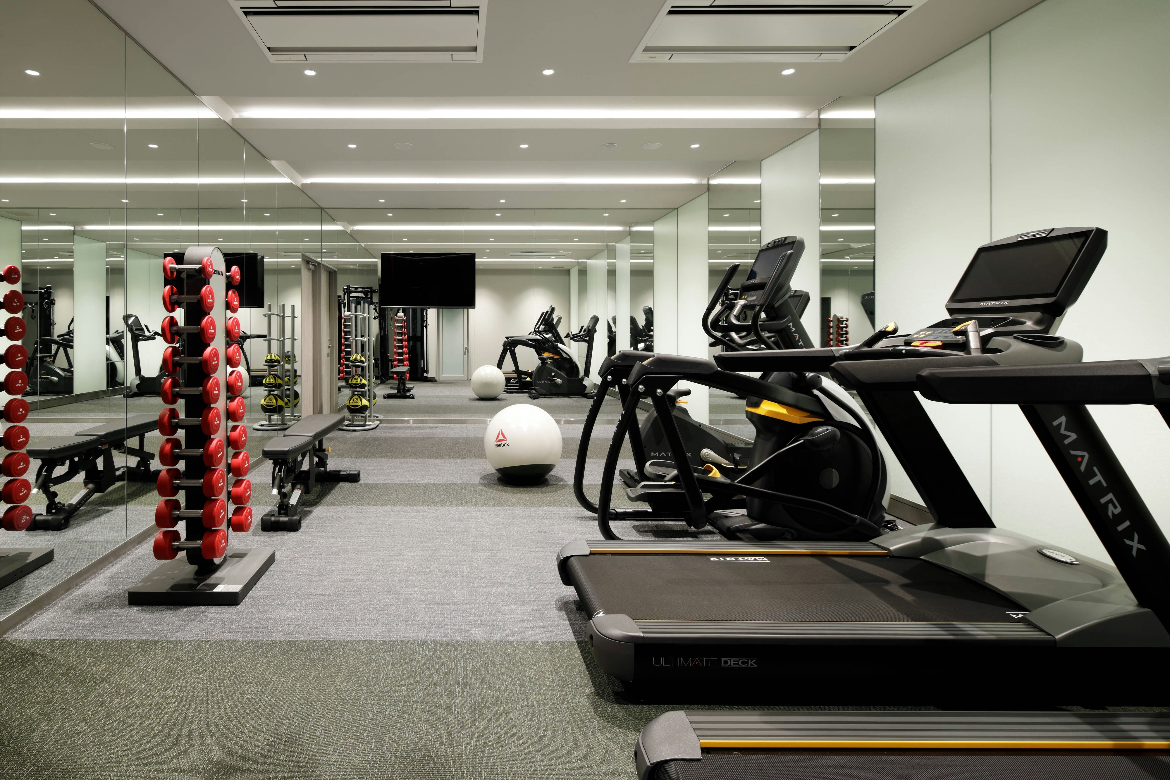 Courtyard By Marriott Osaka Honmachi 32/47