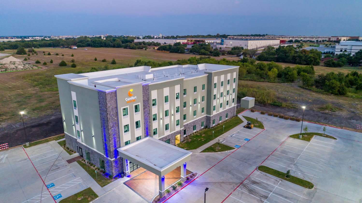 Comfort Suites DeSoto Dallas South 2/51