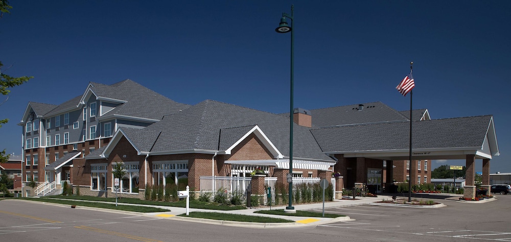 Homewood Suites Madison West 6/45