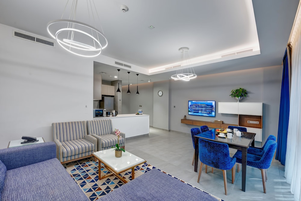 Abar Hotel Apartment Dubai investment Park 6/48