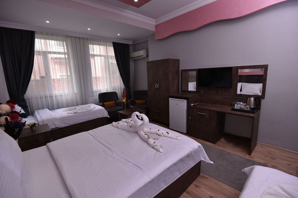 Rays Hotel 20/54