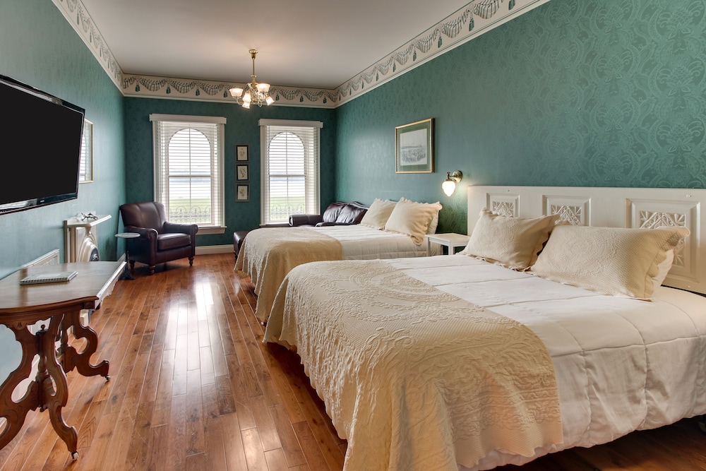 Kingsley Inn 12/64