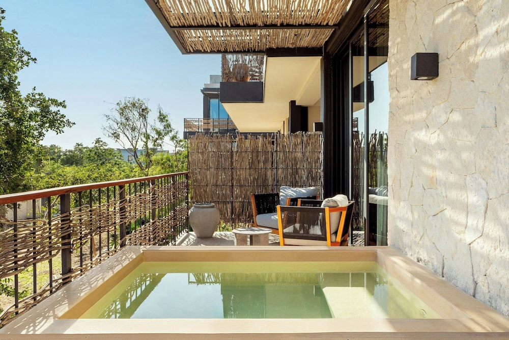 Bloom Tulum Apartments by Marriott 64/94