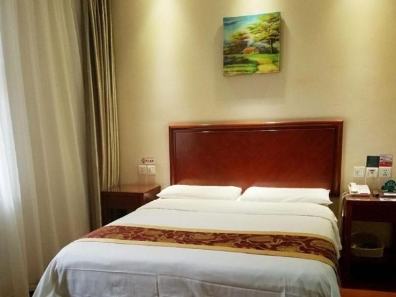 Greentree INN Beijing Fengtai Yungang Road Express 21/43