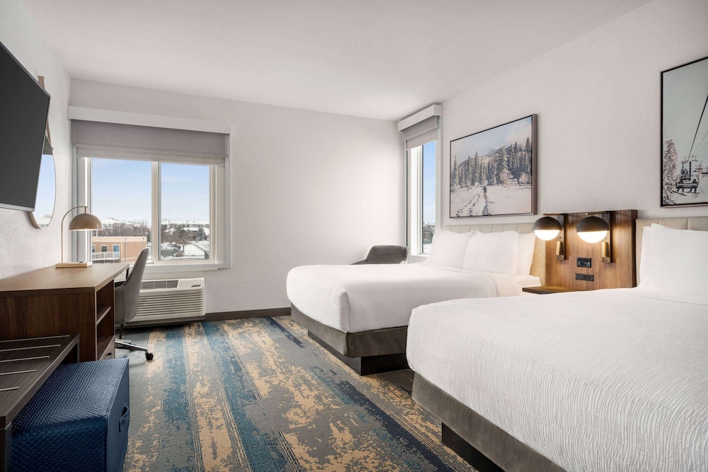 La Quinta Inn & Suites by Wyndham Denver Parker 13/50