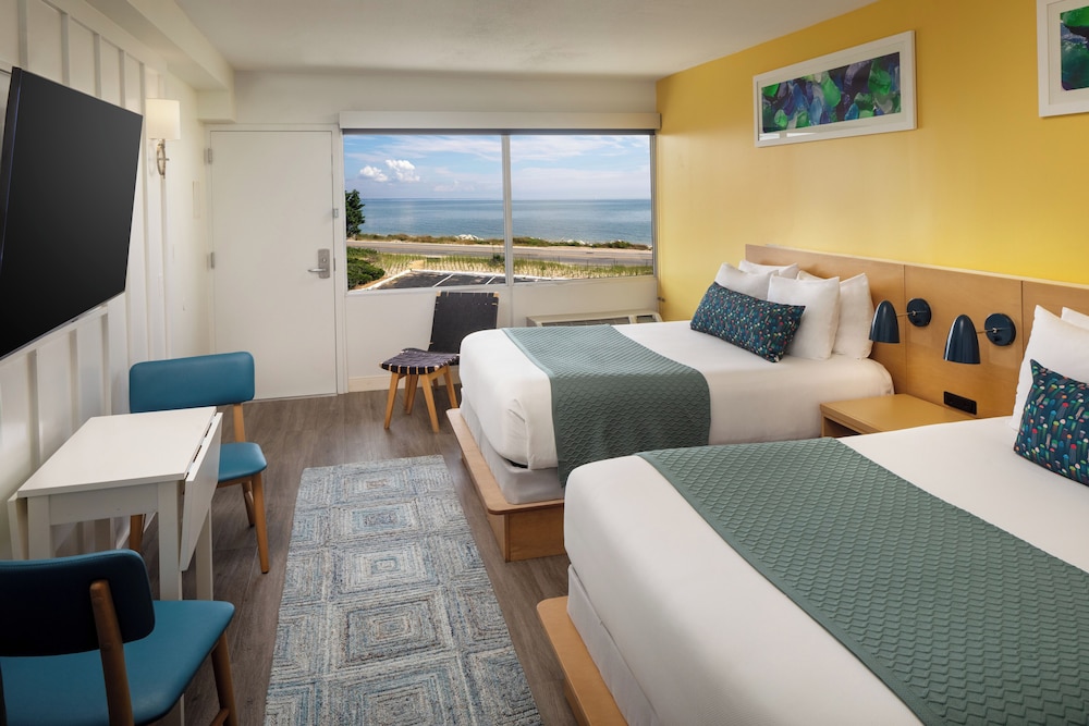 Harbor Hotel Provincetown 6/50