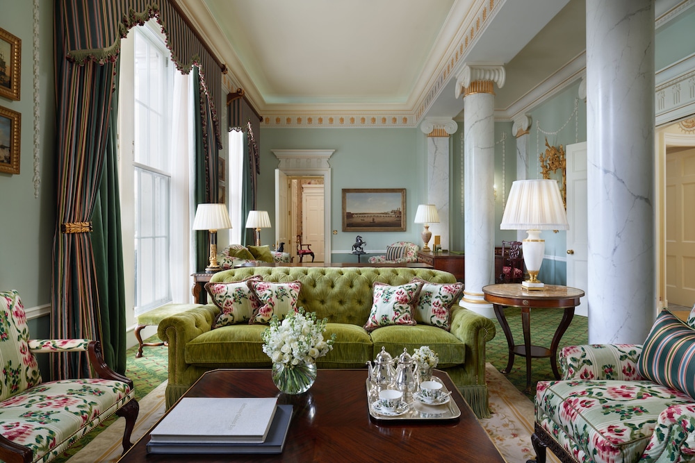 The Lanesborough 52/81