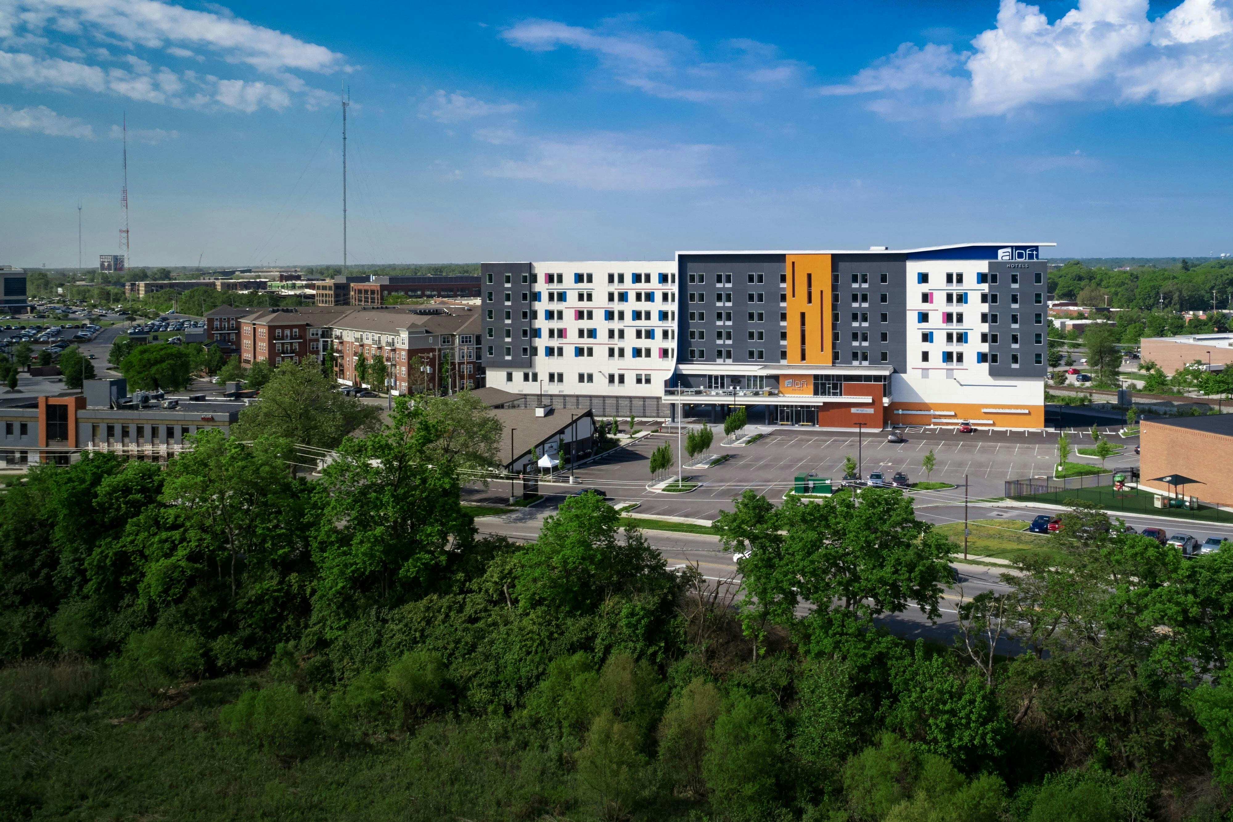 Aloft Columbus University District 6/53