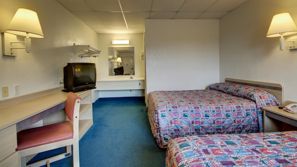 Motel6 Salina, KS 30/60