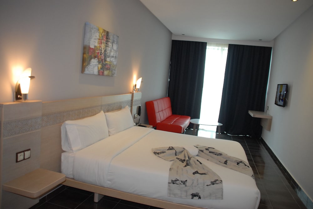Hotel A44 12/52