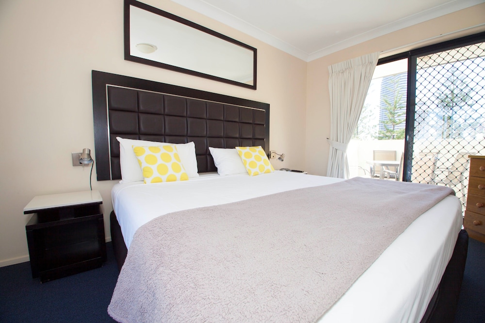 Island Beach Resort 13/73