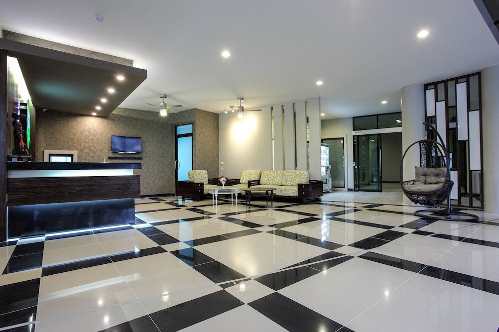Romyen Garden Place 4/50