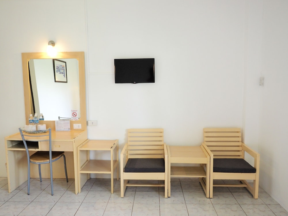 Siri Hotel Phuket 39/45