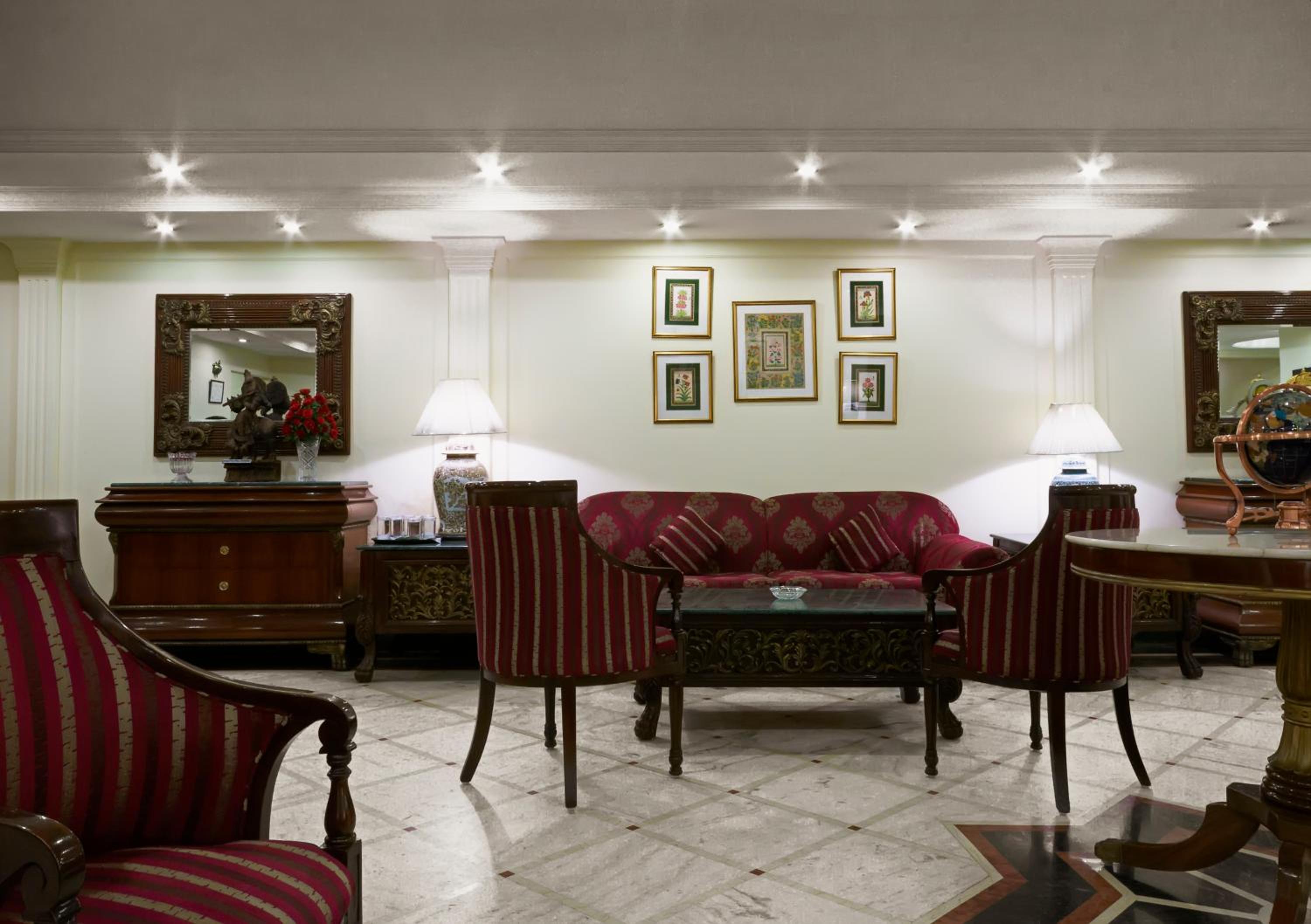 QUTUB RESIDENCY 13/31