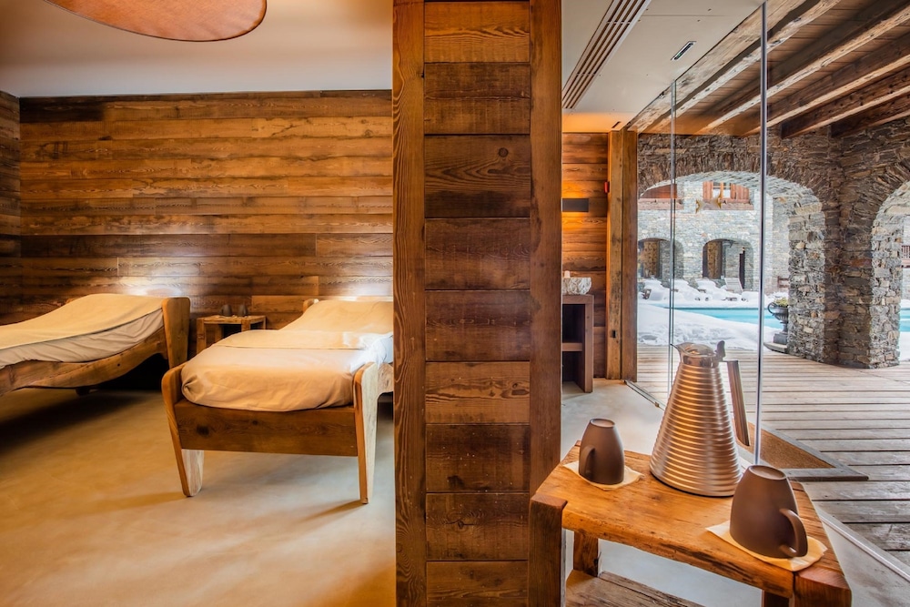 Relais Mont Blanc Hotel and Spa 29/50