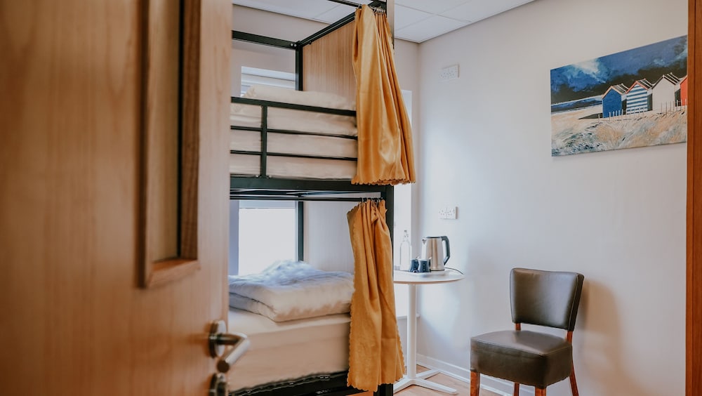 Garden Lane Backpackers 13/33