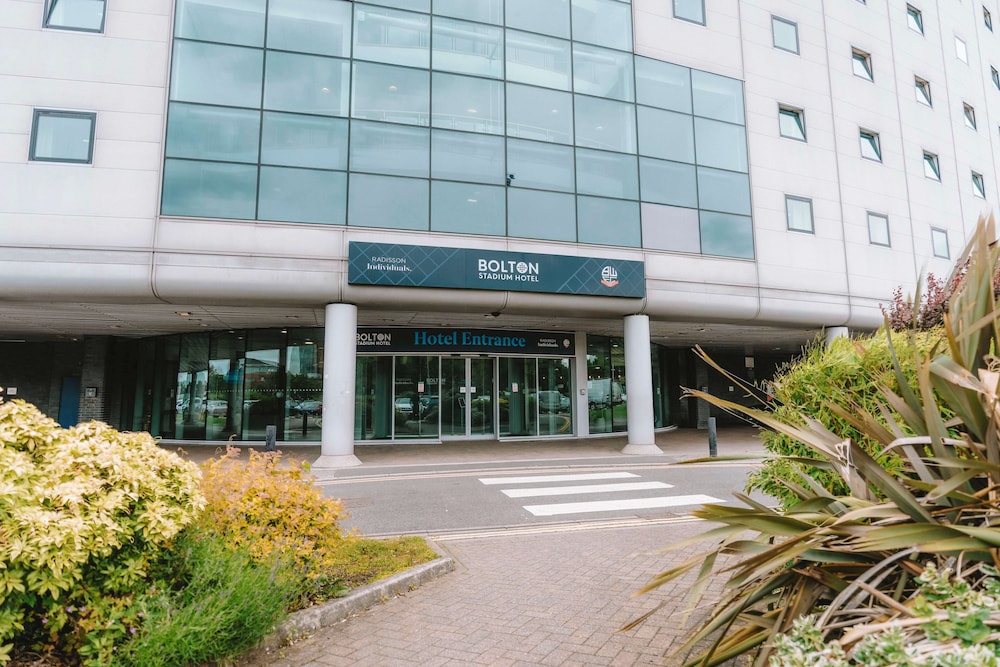 The Bolton Stadium Hotel, a member of Radisson Individuals 5/57