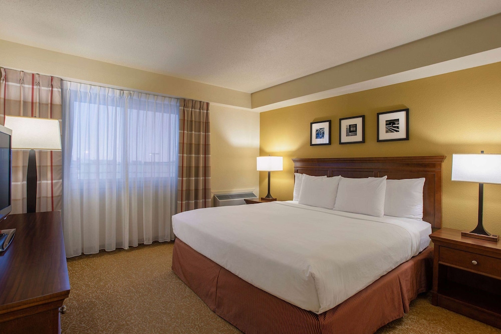Travelodge Suites by Wyndham Regina / Eastgate Bay 31/71