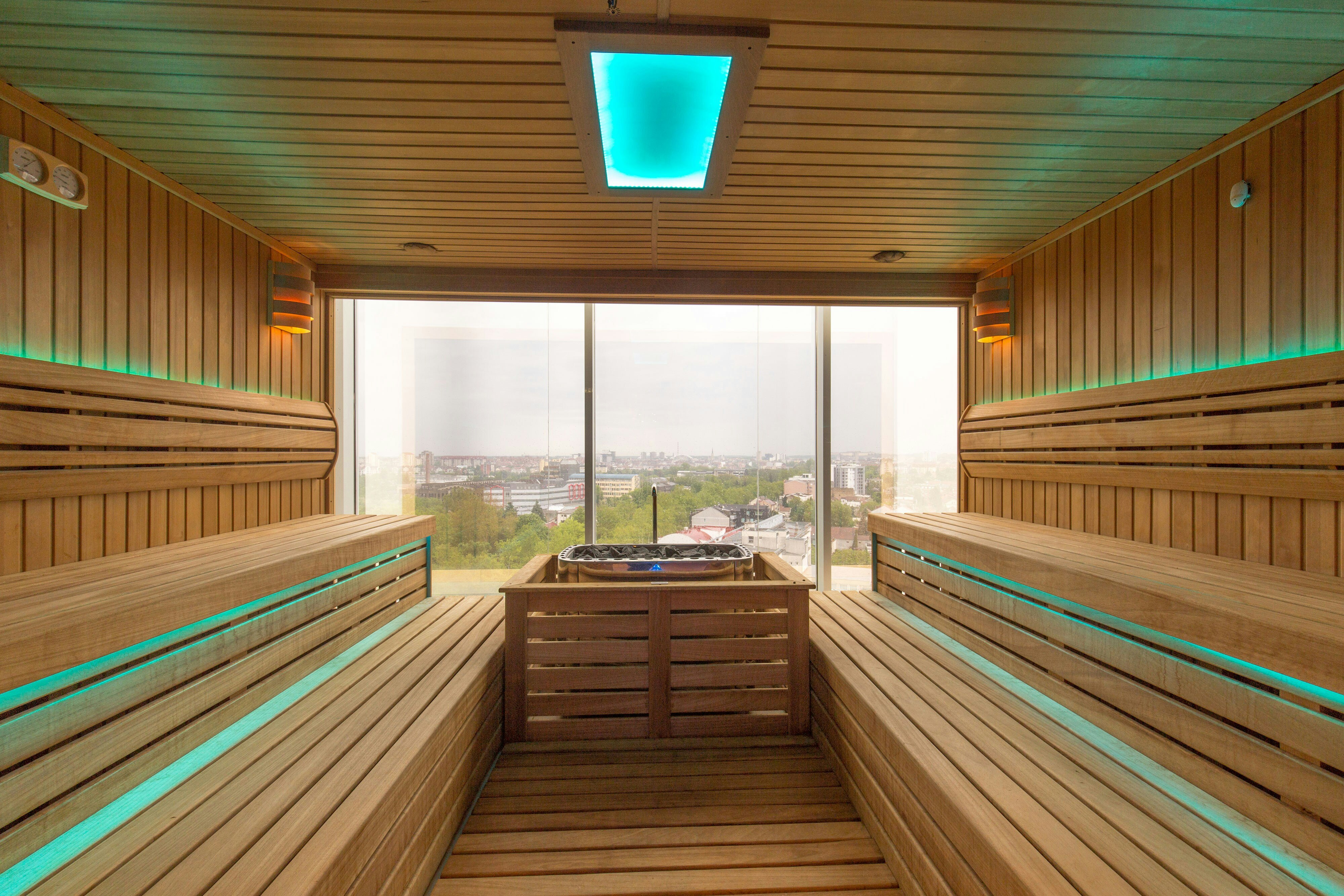 SHERATON NOVI SAD 17/48