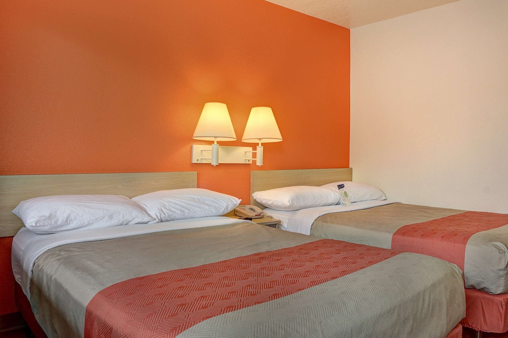 Motel6 Portland, OR - Central 29/47