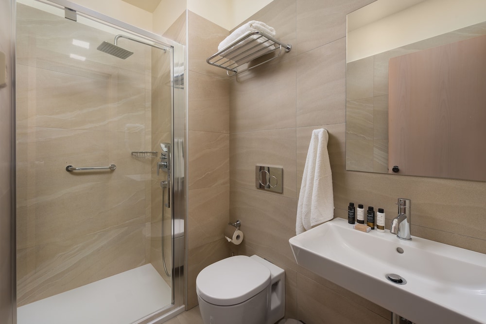 Family World Aqua Beach Matoula Complex 48/48