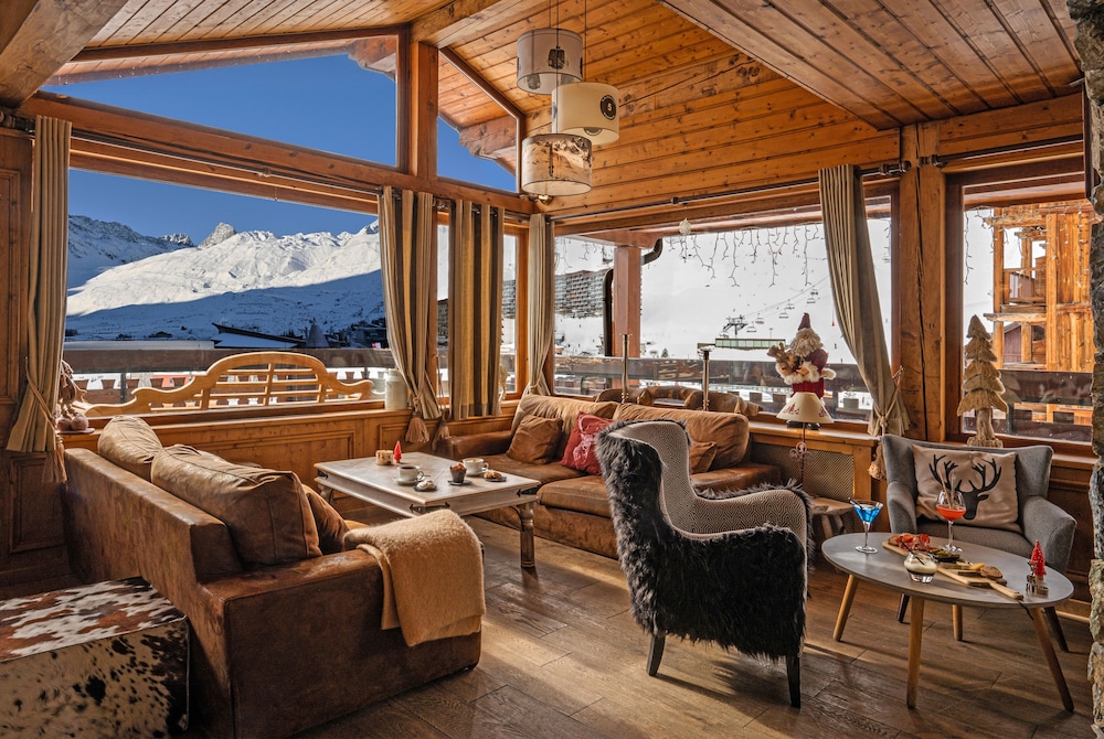 Les Campanules Hotel Restaurant 40/60