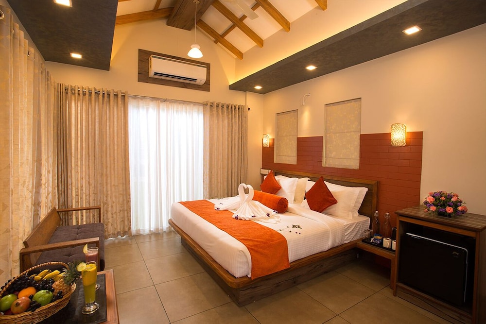 Serene, Cottage, King Bed