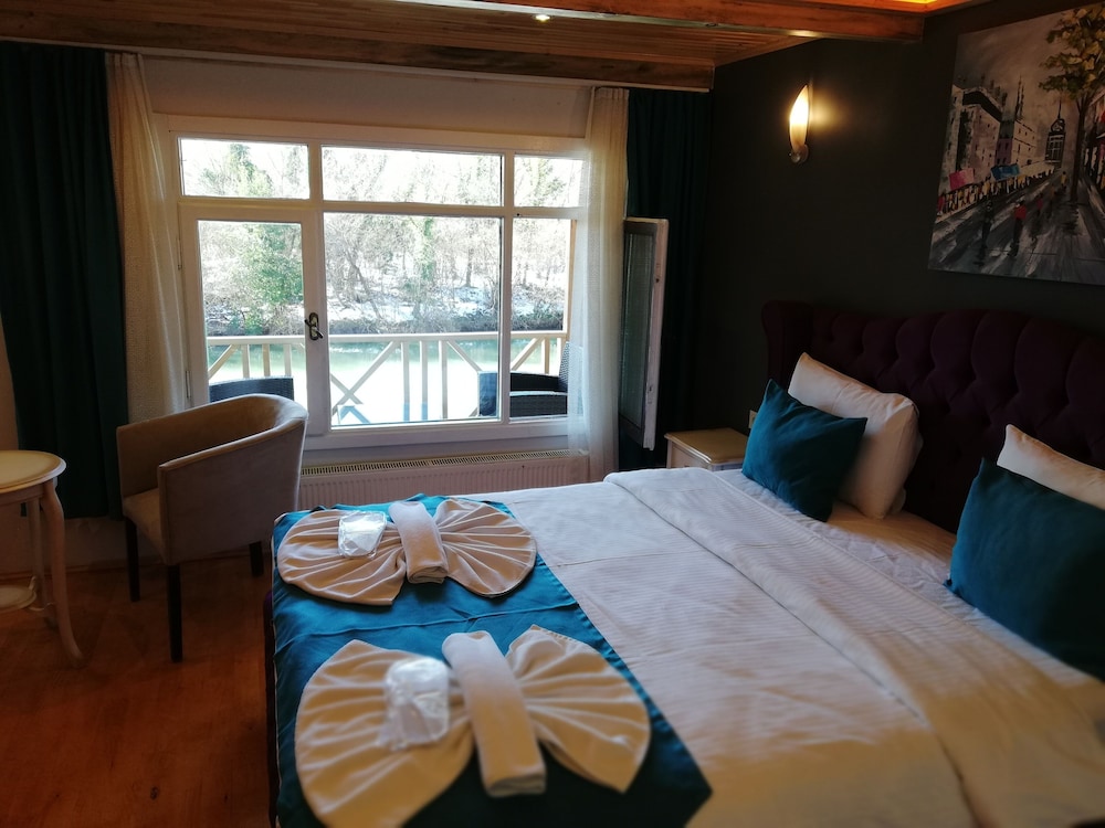 Alesta Butik Otel 6/36