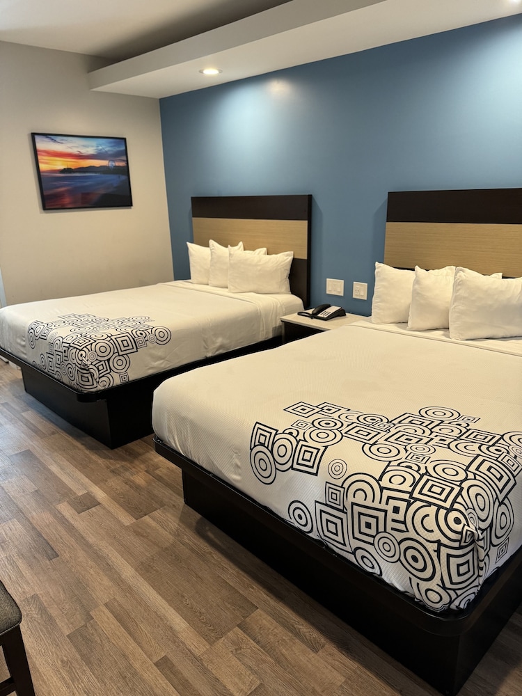 Moonlite Inn Redondo Beach 11/50