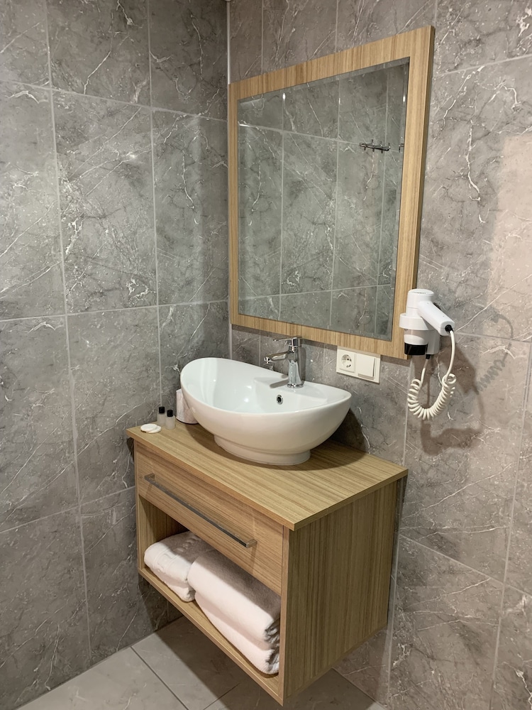 Terzioglu Hotel 35/37