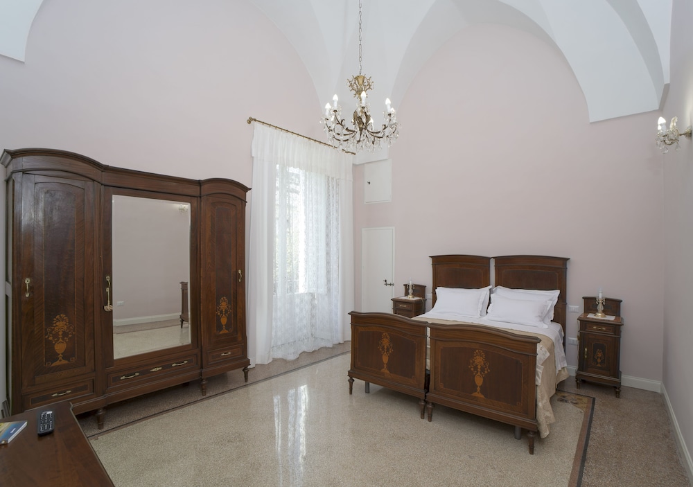 Relais Palazzo Vaglio 16/70