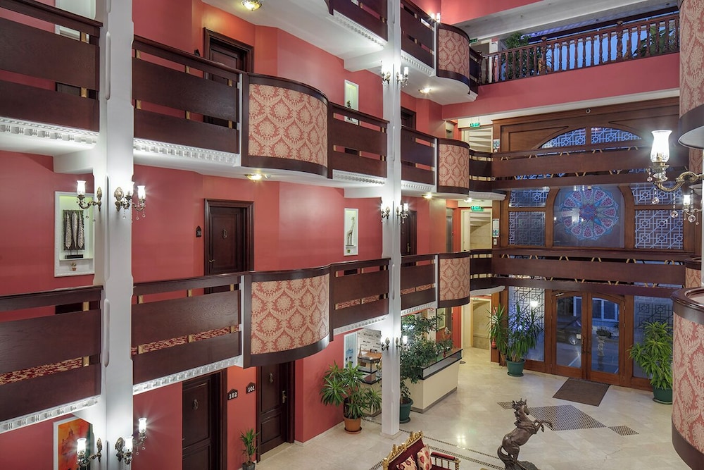 Chatto Boutique Hotel 12/39