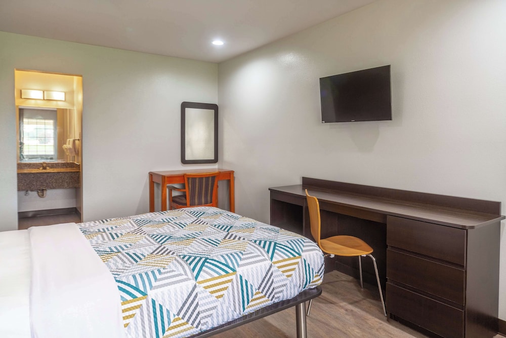 Motel6 Livingston, TX 27/53