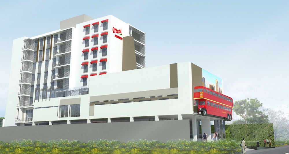 Hotel FortunaGrande Jember 7/61