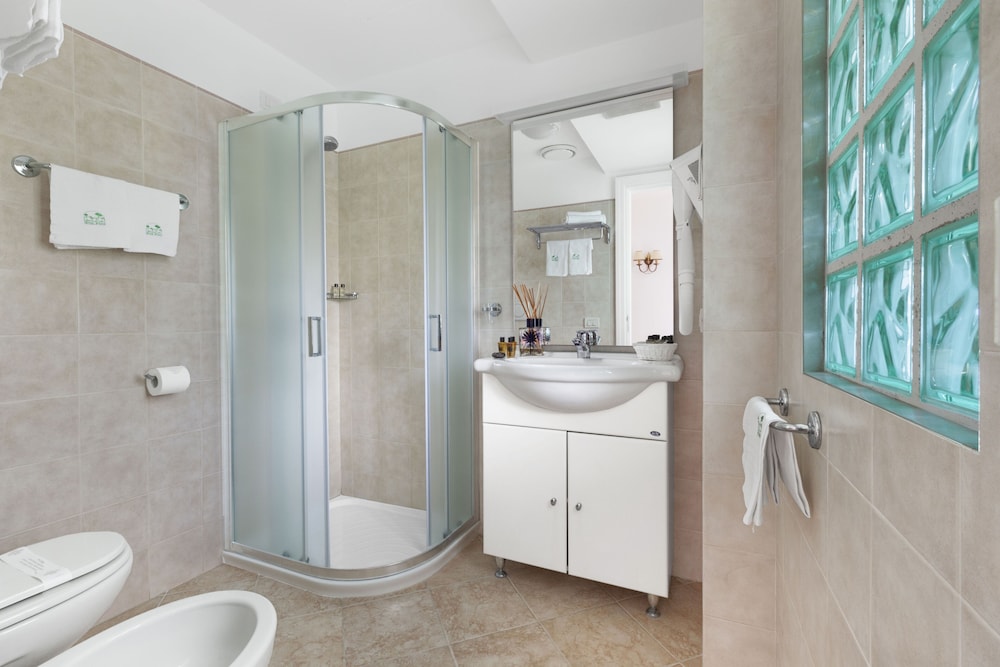 Relais 2 Pini Capri 35/38