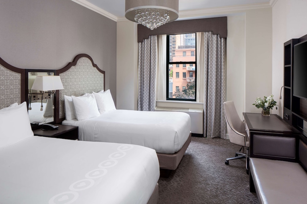 PARK SOUTH HOTEL 18/68