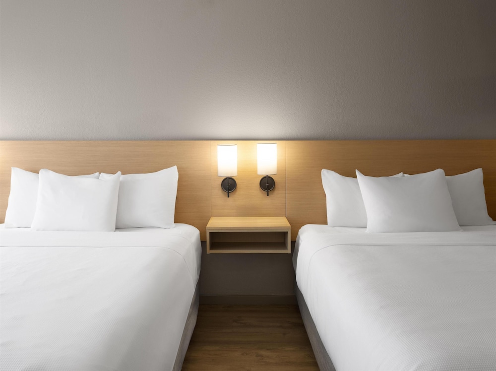Hyatt Place Dallas/Park Central 26/62