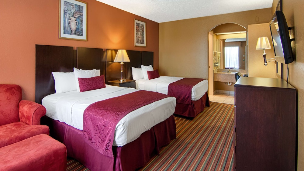 Surestay Hotel By Best Western Mt Pleasant 11/22