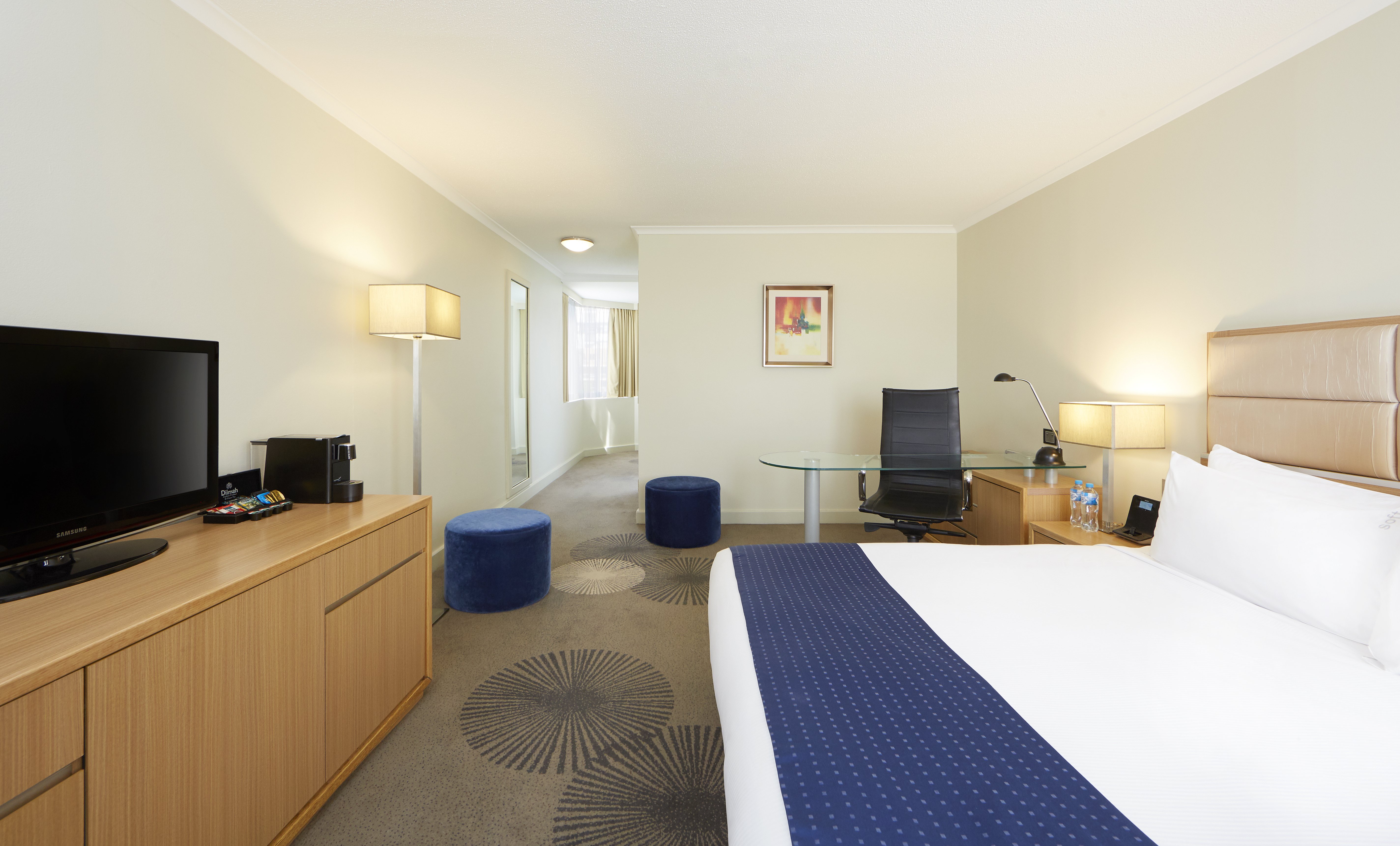 Holiday Inn Parramatta 17/76
