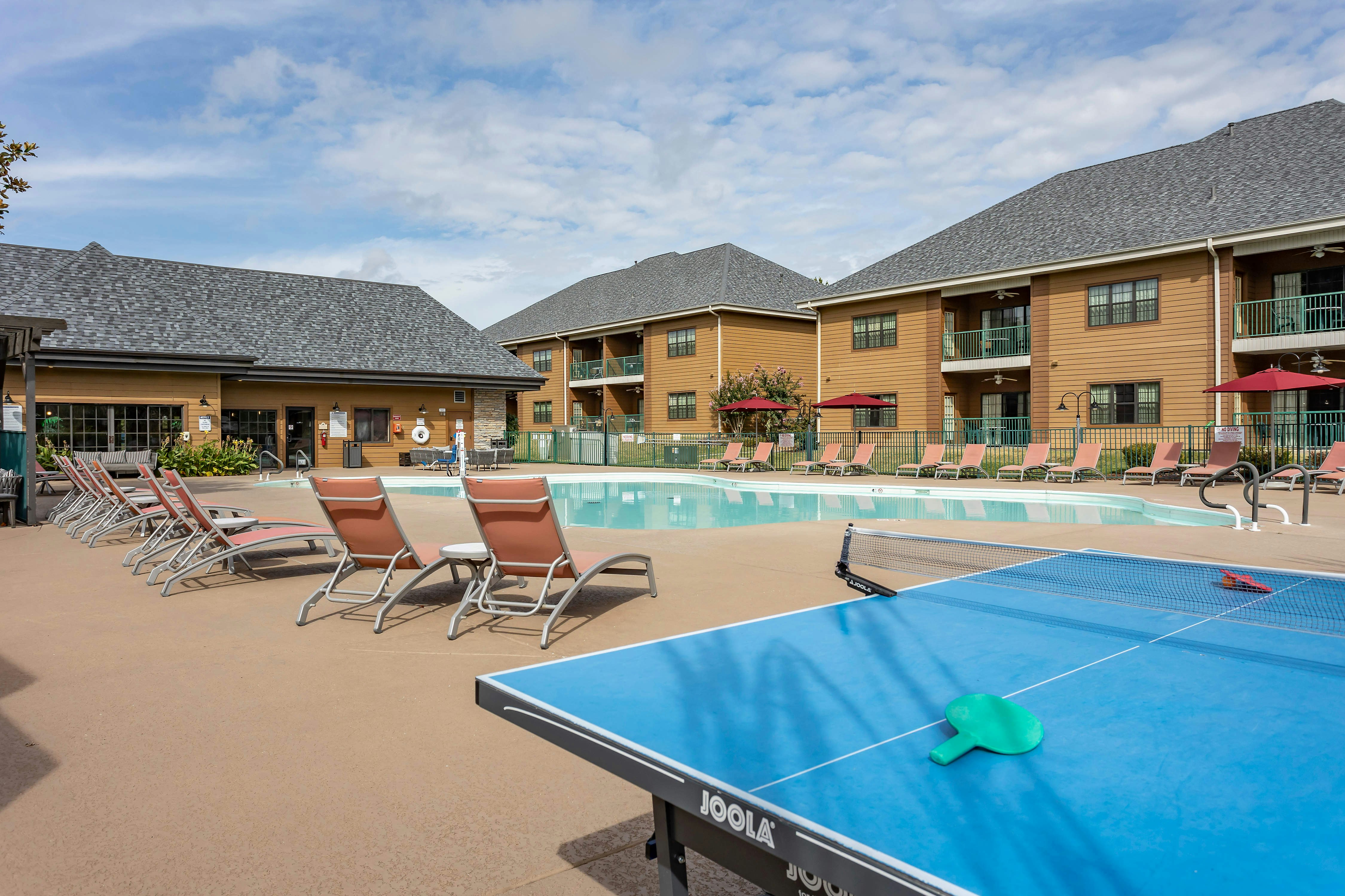 Hilton Vacation Club The Falls Village Branson 32/38