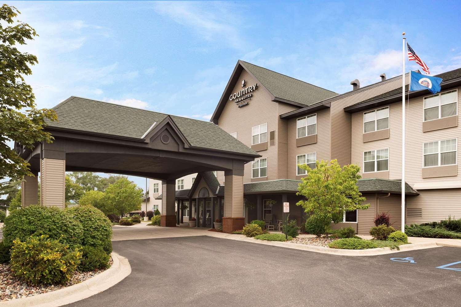 Country Inn and Suites by Radisson St Cloud East MN 2/34