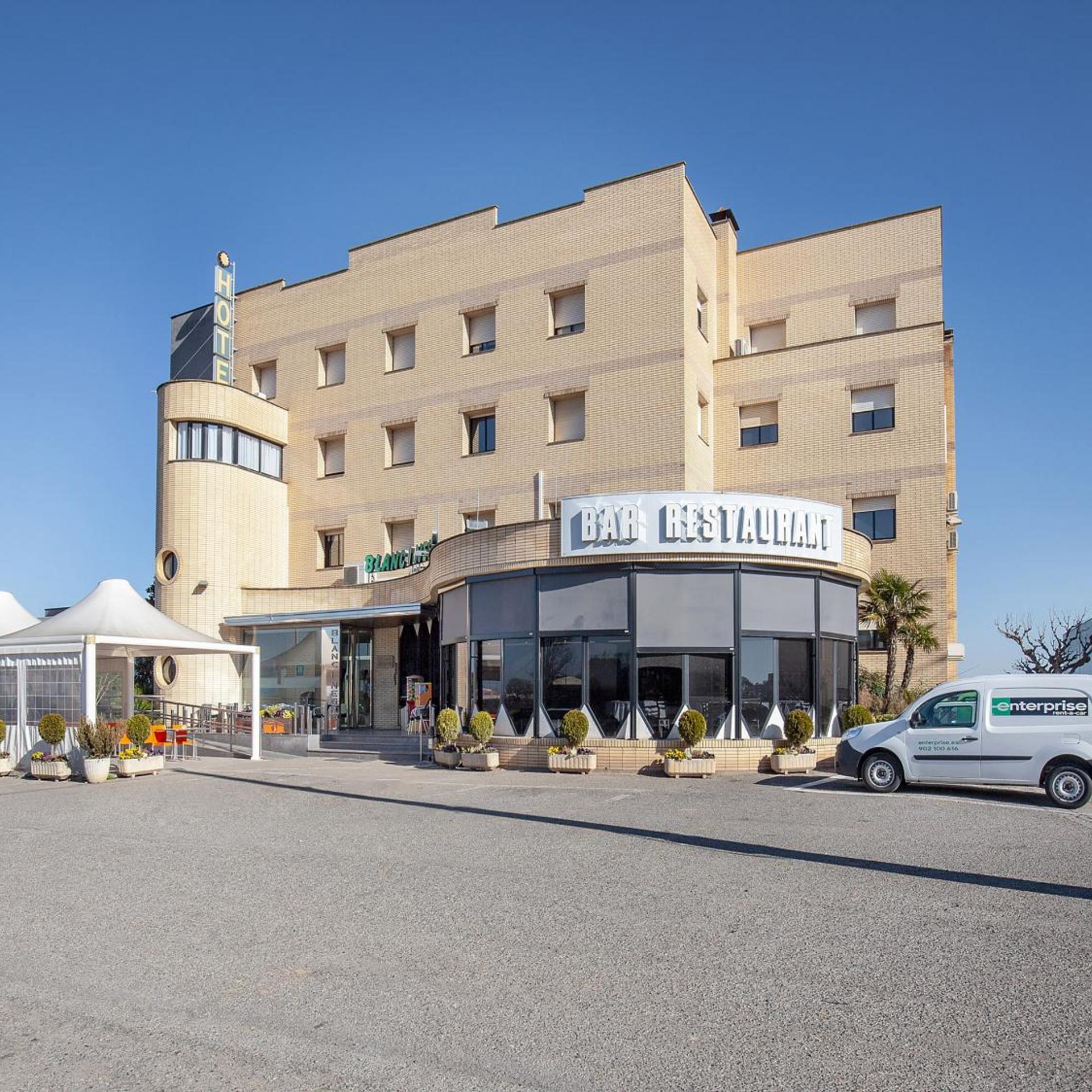 Hotel Restaurante Blanc I Negre 2 1/43