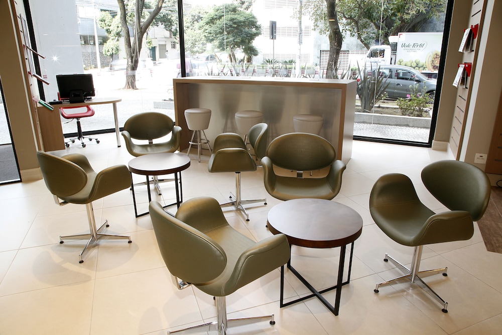 Ibis Belo Horizonte Afonso Pena 47/70