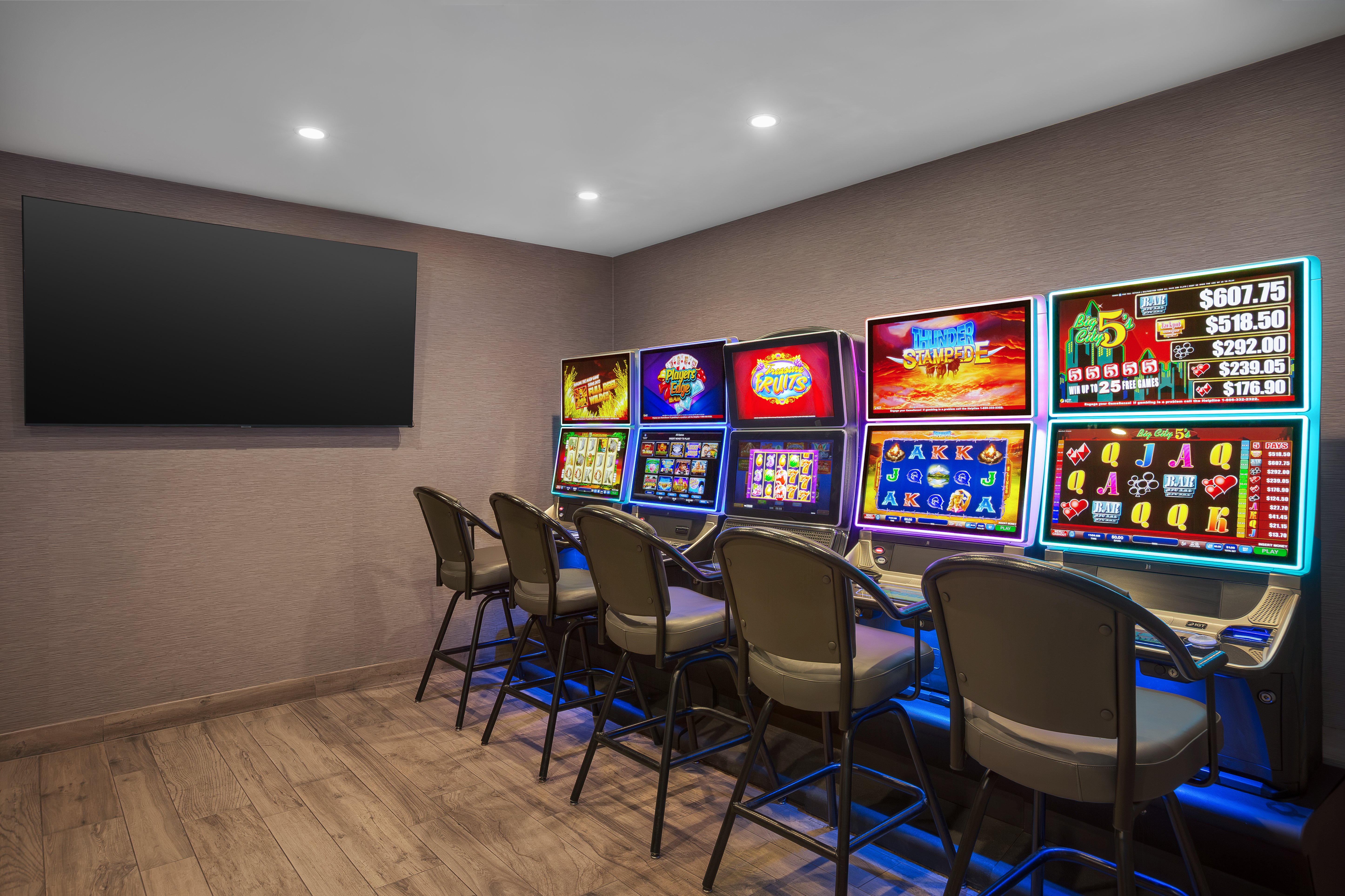 Holiday Inn Calgary- Airport 56/65