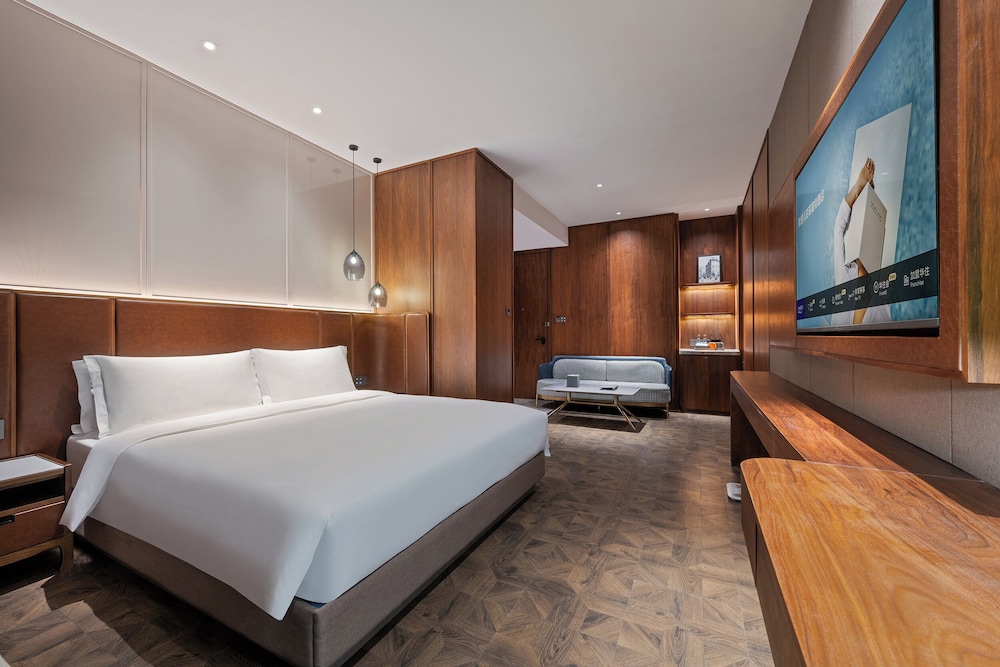 Novotel Shanghai Baoshan Jiusi 5/46