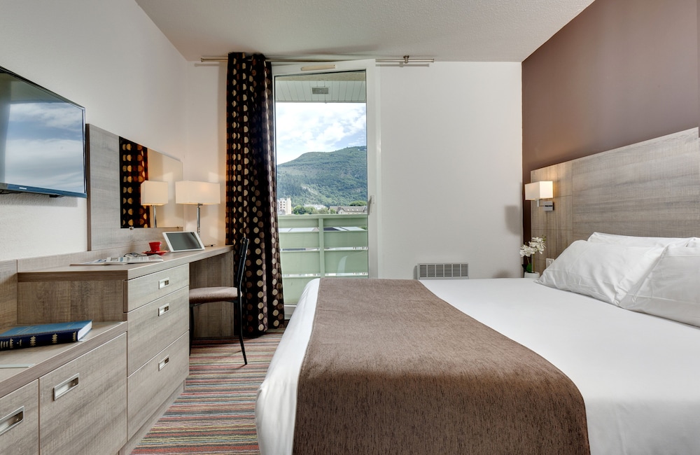 Hotel Beau Site 6/32