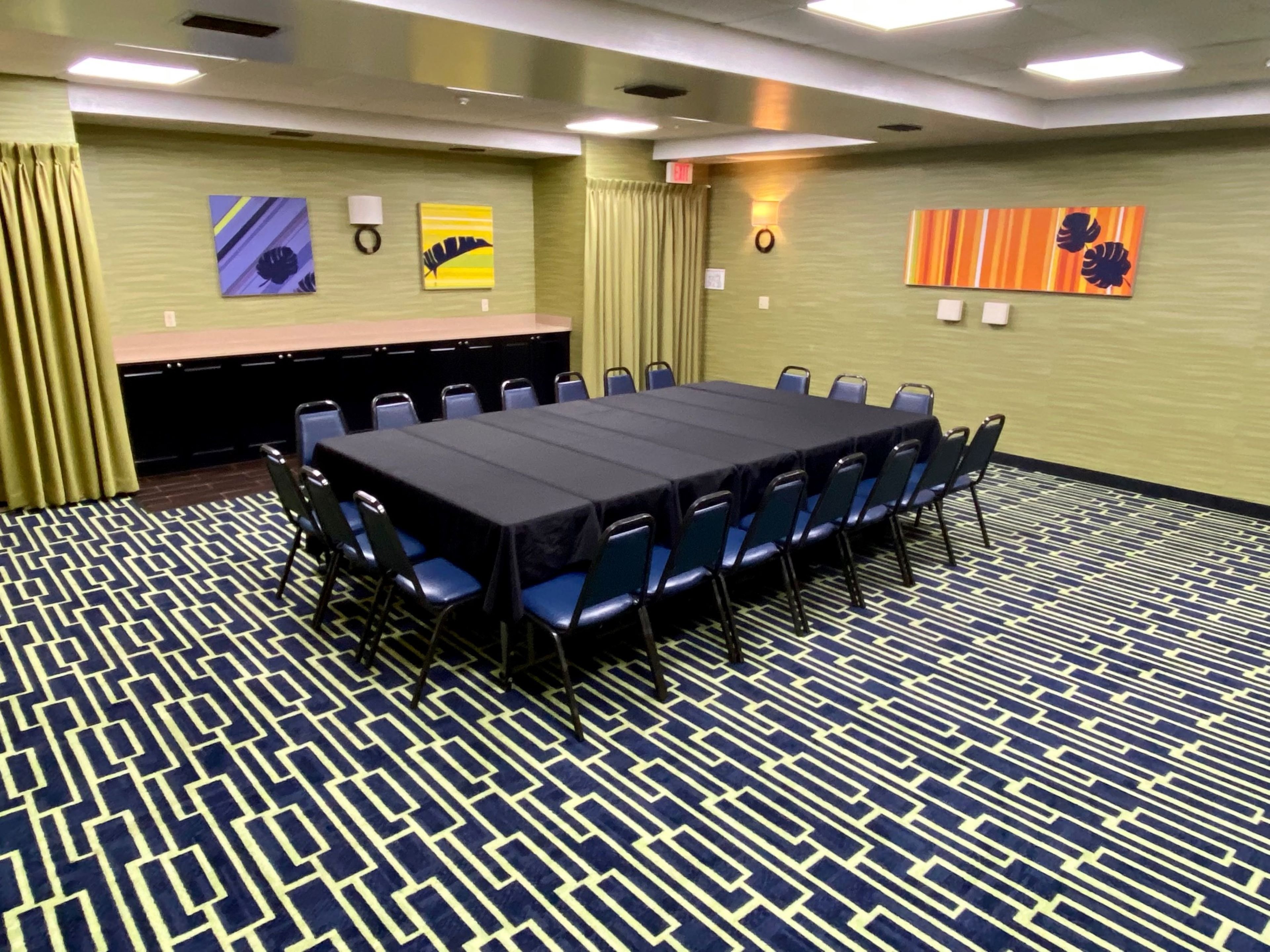 Holiday Inn Express Hotel Suites Plant City 30/70