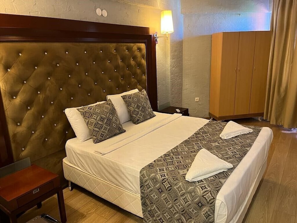 Hotel Lugano 15/47